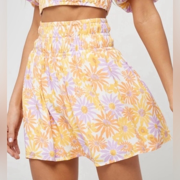 L*Space Jax Skirt - Picture 3 of 6